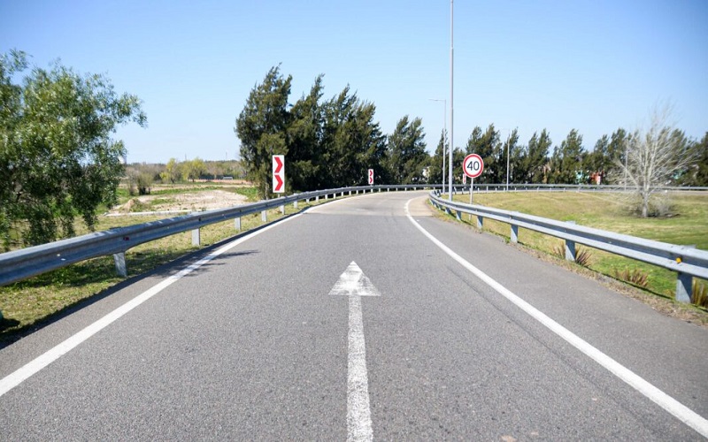 Lee más sobre el artículo Sigue la polémica por el cobro de peaje en Villa Elisa: “Es un impuesto al tránsito”